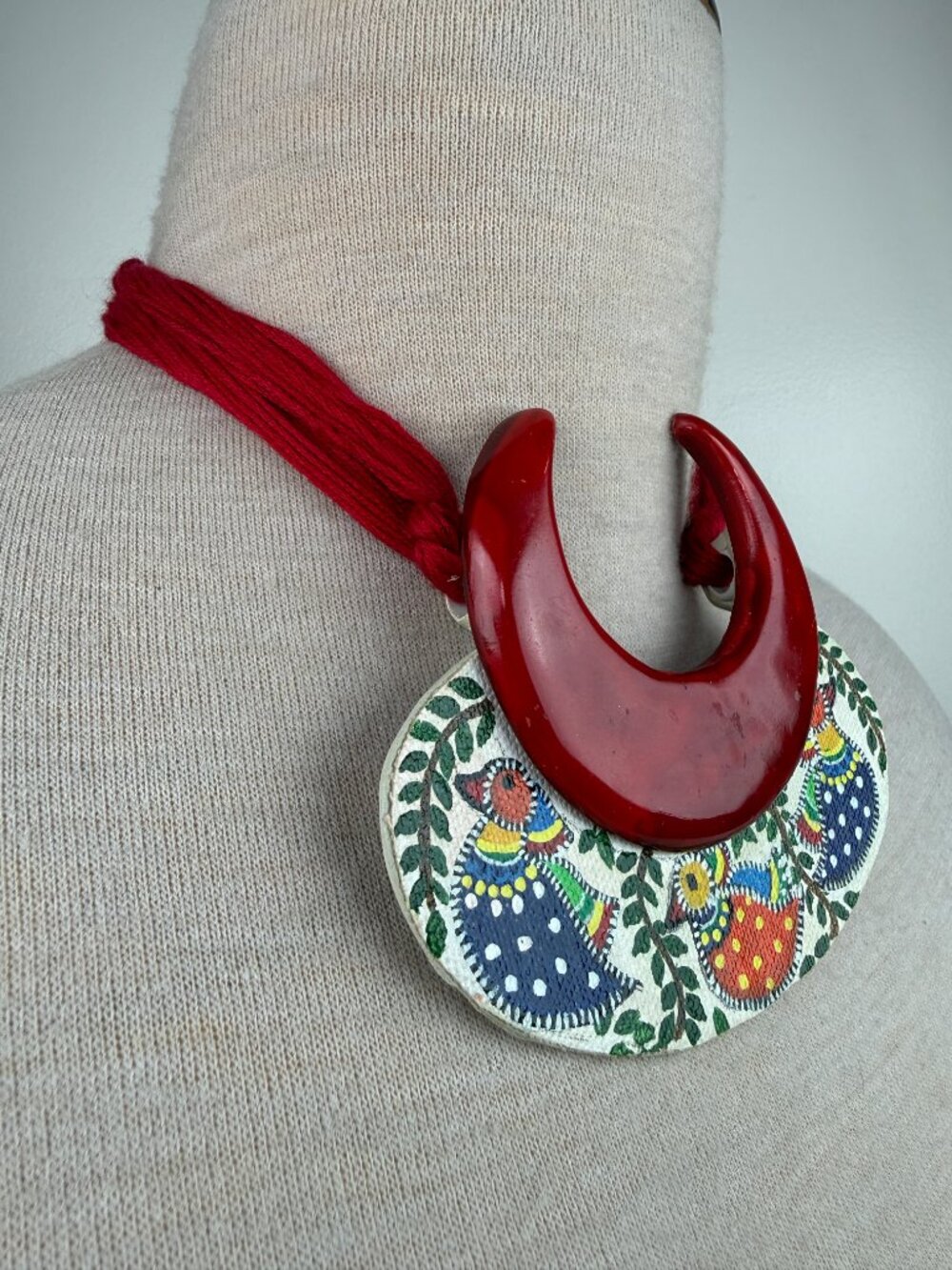 Unique Clay? Hand Painted Ducks Pendant Necklace Cotton Thread - Picture 5 of 9